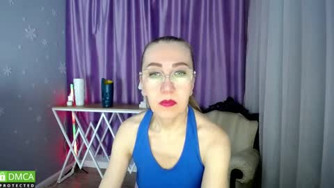 Snapshot of queen_a_n_i chatting on 03-06-25, 11:25 A N I Ill be here on December 1st online show from 03-06-25, 11:25