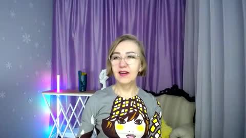 Snapshot of queen_a_n_i chatting on 11-16-25, 11:38 A N I Ill be here on December 1st online show from 11-16-25, 11:38