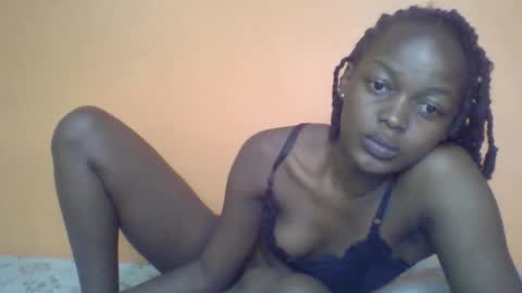 queen_banice online show from 02-17-26, 08:22