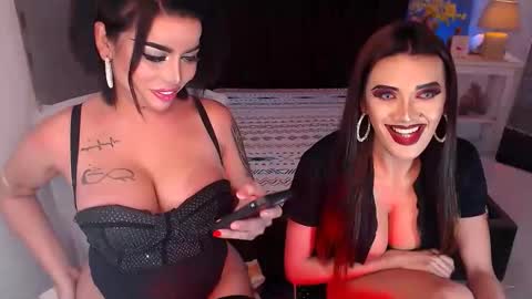 Snapshot of queen_destroyerx chatting on 12-20-24, 01:14 MAGDA online show from 12-20-24, 01:14