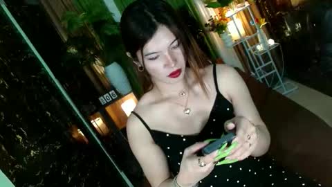 Kendal  online here from 6am-3pm philippine time online show from 11-06-25, 08:48