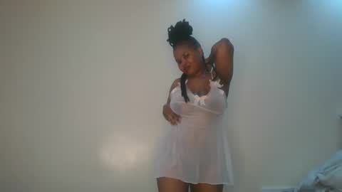 Queen kikih online show from 02-27-26, 01:00