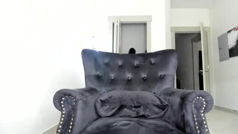 Queen Blaire online show from 10-09-25, 08:07