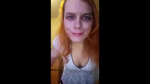 queenbitchholly online show from 12-17-25, 01:33