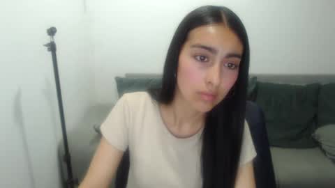 queenbyte_18 online show from 10-24-25, 07:54
