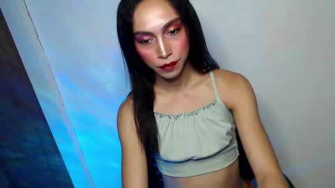 just call me QUEEN and ill be there online show from 02-14-25, 09:53