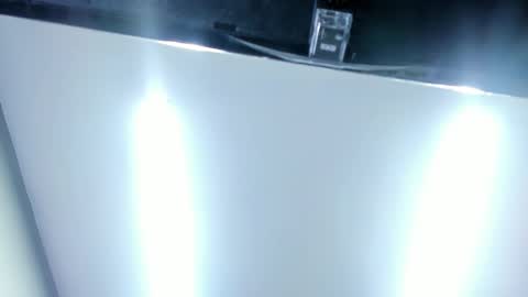 queenie_quinn09 online show from 03-04-25, 12:01