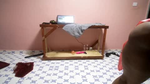 Nina online show from 02-24-25, 10:48