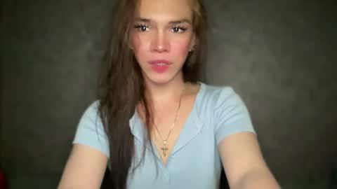 QUEEN online show from 10-13-25, 03:17