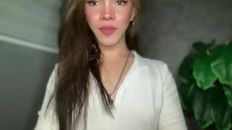 QUEEN online show from 01-13-26, 08:14