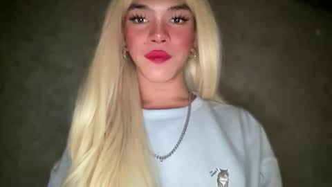 QUEEN online show from 02-12-26, 11:22