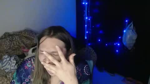 Snapshot of queennicky88 chatting on 02-10-25, 03:24 Nico online show from 02-10-25, 03:24
