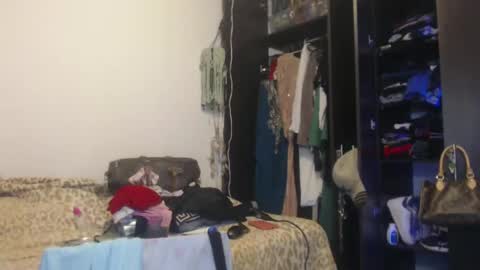 Snapshot of queennicky88 chatting on 02-13-25, 07:03 Nico online show from 02-13-25, 07:03