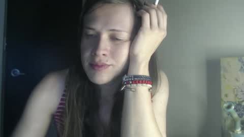 Snapshot of queennicky88 chatting on 09-19-25, 02:02 Nico online show from 09-19-25, 02:02