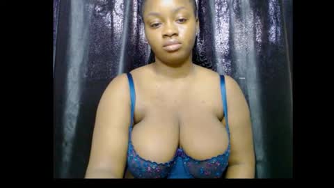 Zoey online show from 11-23-25, 09:20