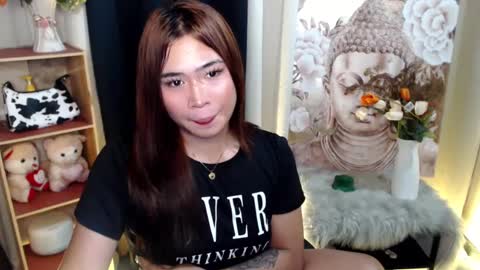 Mikka online show from 02-18-25, 05:53