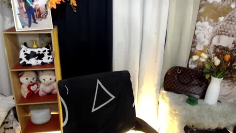 Mikka online show from 02-22-25, 05:46