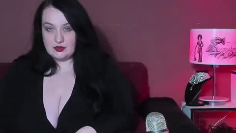 Snapshot of queenofhaze chatting on 01-06-25, 04:36 you may simply address Me with Your Grace online show from 01-06-25, 04:36