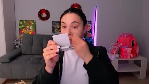 Patricia online show from 11-27-25, 12:51