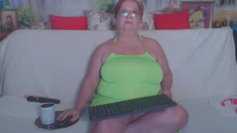 QueenPammy online show from 02-21-25, 06:18