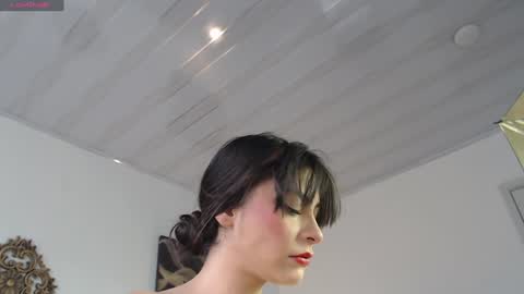 Snapshot of queenpink777 chatting on 01-03-25, 12:52 Rose online show from 01-03-25, 12:52