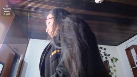 queenrose94 online show from 02-26-26, 12:15