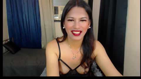 Snapshot of queensabbyvee chatting on 02-11-25, 11:10 Sabrina online show from 02-11-25, 11:10