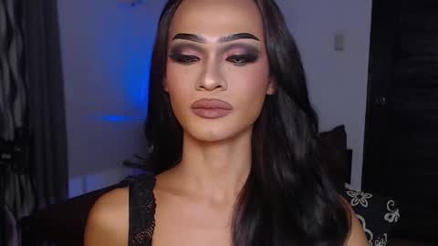 Snapshot of queenvalentinats chatting on 11-05-25, 03:12 ValentinaMoone online show from 11-05-25, 03:12