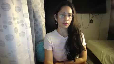 Paola online show from 01-12-25, 07:00