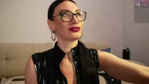 Viktoria online show from 04-15-26, 07:58