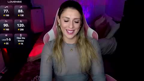 Snapshot of queenx_lexy chatting on 01-23-25, 05:42 queenx_lexy online show from 01-23-25, 05:42