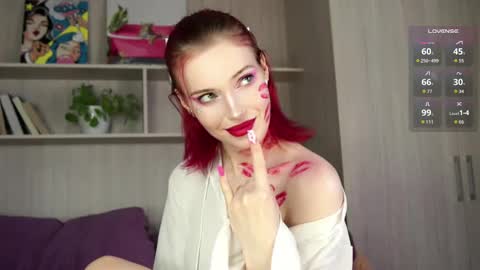 Fiona online show from 10-29-25, 04:04