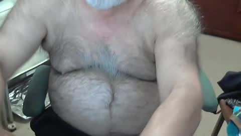 Snapshot of quietnshy2 chatting on 01-02-25, 04:02 quietnshy2 online show from 01-02-25, 04:02