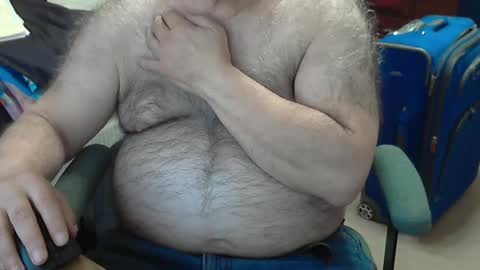 Snapshot of quietnshy2 chatting on 01-12-25, 03:46 quietnshy2 online show from 01-12-25, 03:46