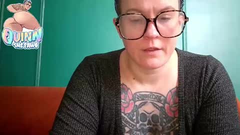 Snapshot of quinnofspades chatting on 11-01-25, 06:21 quinnofspades online show from 11-01-25, 06:21