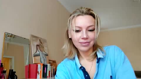 Snapshot of qurli24 chatting on 02-26-25, 02:14 qurli24 online show from 02-26-25, 02:14