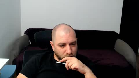 R0bila online show from 10-17-25, 07:05