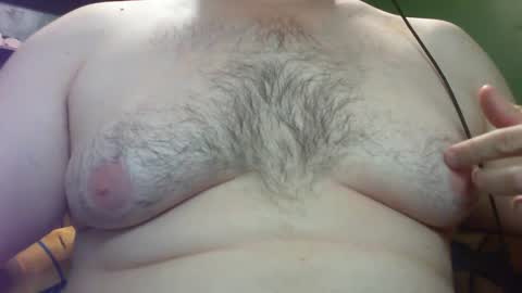 Snapshot of r3alon chatting on 02-12-25, 05:15 Re-on online show from 02-12-25, 05:15