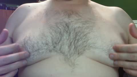 Snapshot of r3alon chatting on 02-21-25, 05:56 Re-on online show from 02-21-25, 05:56