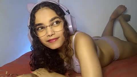 Luna  Steve online show from 10-01-25, 01:50