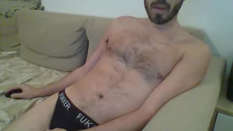 Snapshot of ra111an chatting on 12-22-24, 10:47 ra111an online show from 12-22-24, 10:47