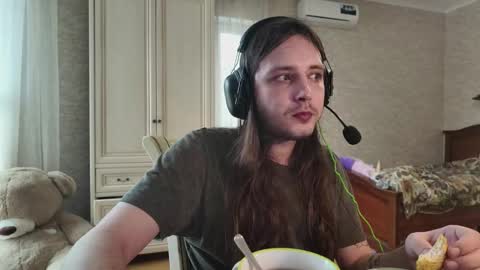 rabbitboyy online show from 09-16-25, 08:48