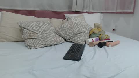 rachel  online show from 03-12-25, 09:24