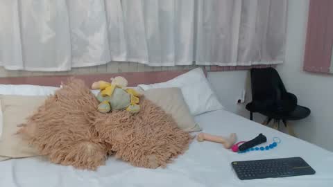 rachel  online show from 09-12-25, 10:48