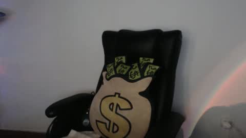    online show from 11-15-25, 02:20