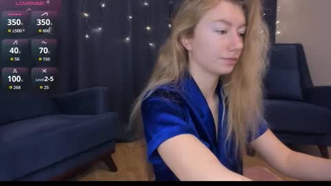 Rachel online show from 12-15-25, 04:17