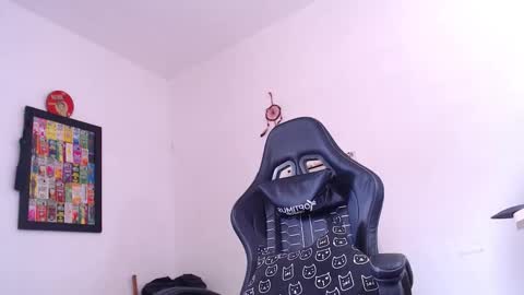 Snapshot of rachell_420 chatting on 11-22-25, 01:54 rachell_420 online show from 11-22-25, 01:54