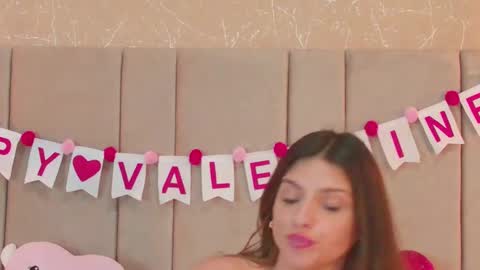 Snapshot of rachell_duque chatting on 02-10-25, 11:23 Rachell online show from 02-10-25, 11:23