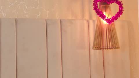 Snapshot of rachell_duque chatting on 02-15-25, 11:03 Rachell online show from 02-15-25, 11:03