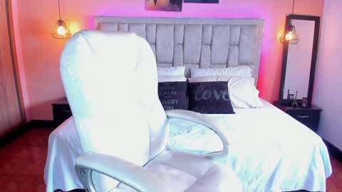 Rachel online show from 12-21-24, 02:37